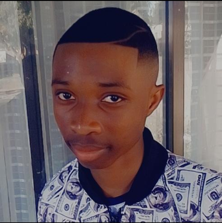 Awande Zungu - Computer Science Student
